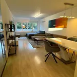 City Apartement Linz Fuer 5 Gaeste Mit Self-Checkin Und Kueche