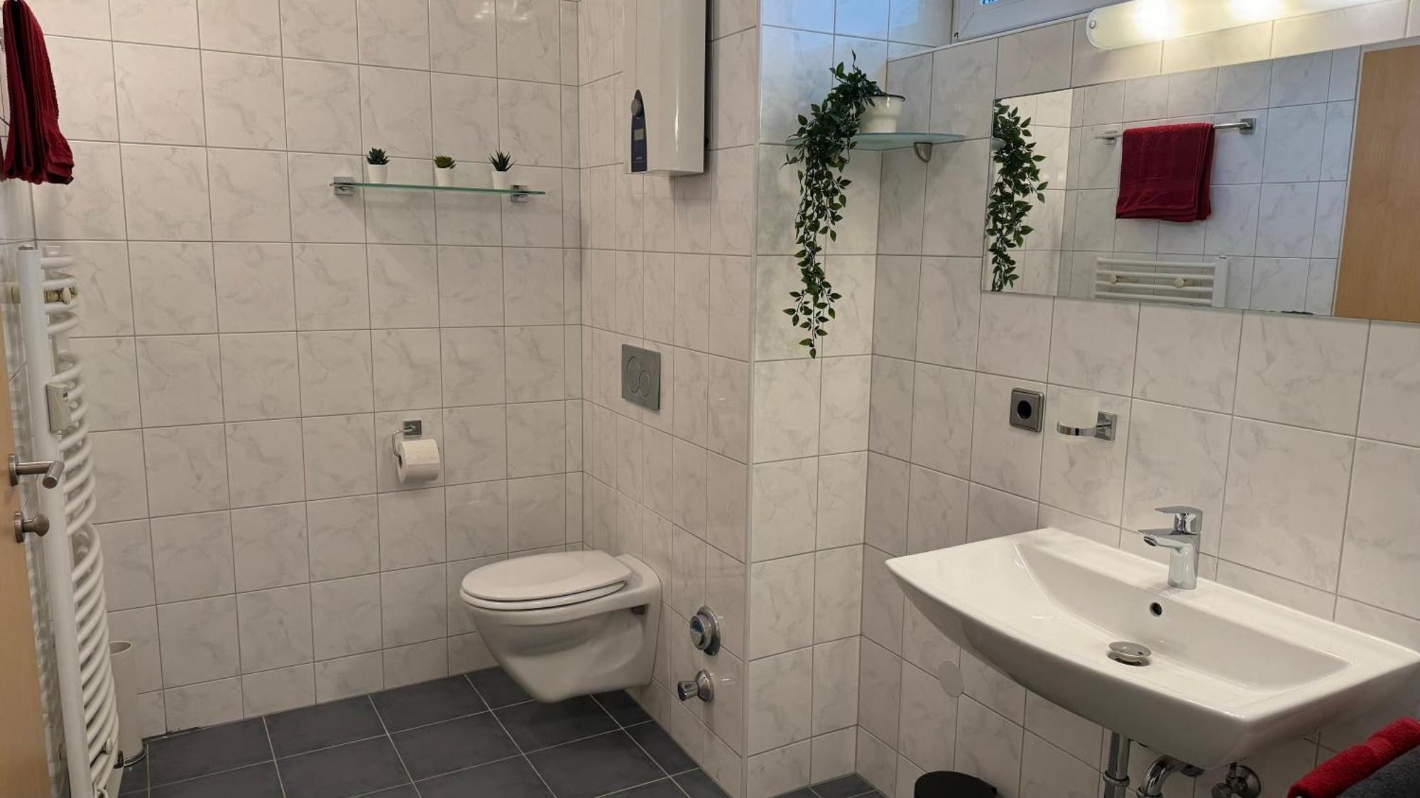 Fuer 5 Gaeste Mit Self-checkin Und Kueche Apartamento