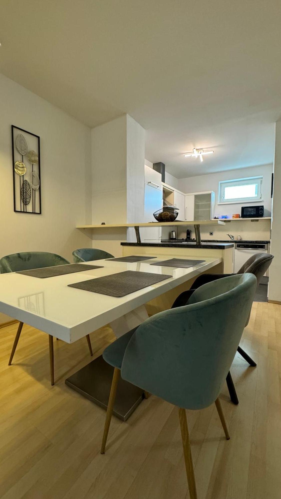 Apartamento Fuer 5 Gaeste Mit Self-checkin Und Kueche *
